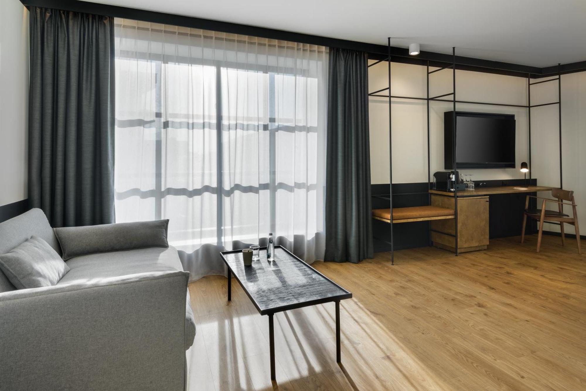 Barcelo Powisle 4* Warszawa